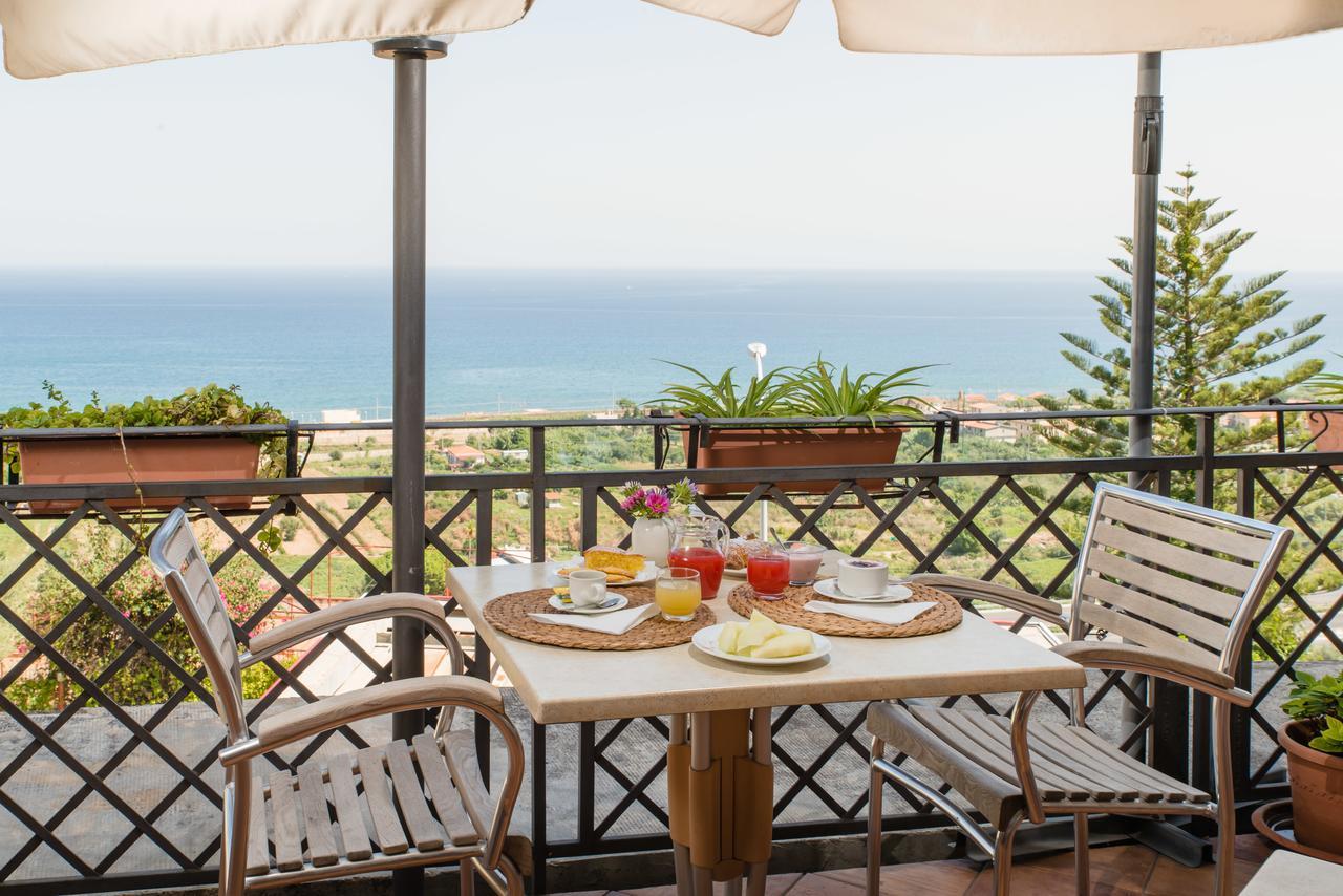 Hotel Villa Mare Altavilla Milicia Εξωτερικό φωτογραφία